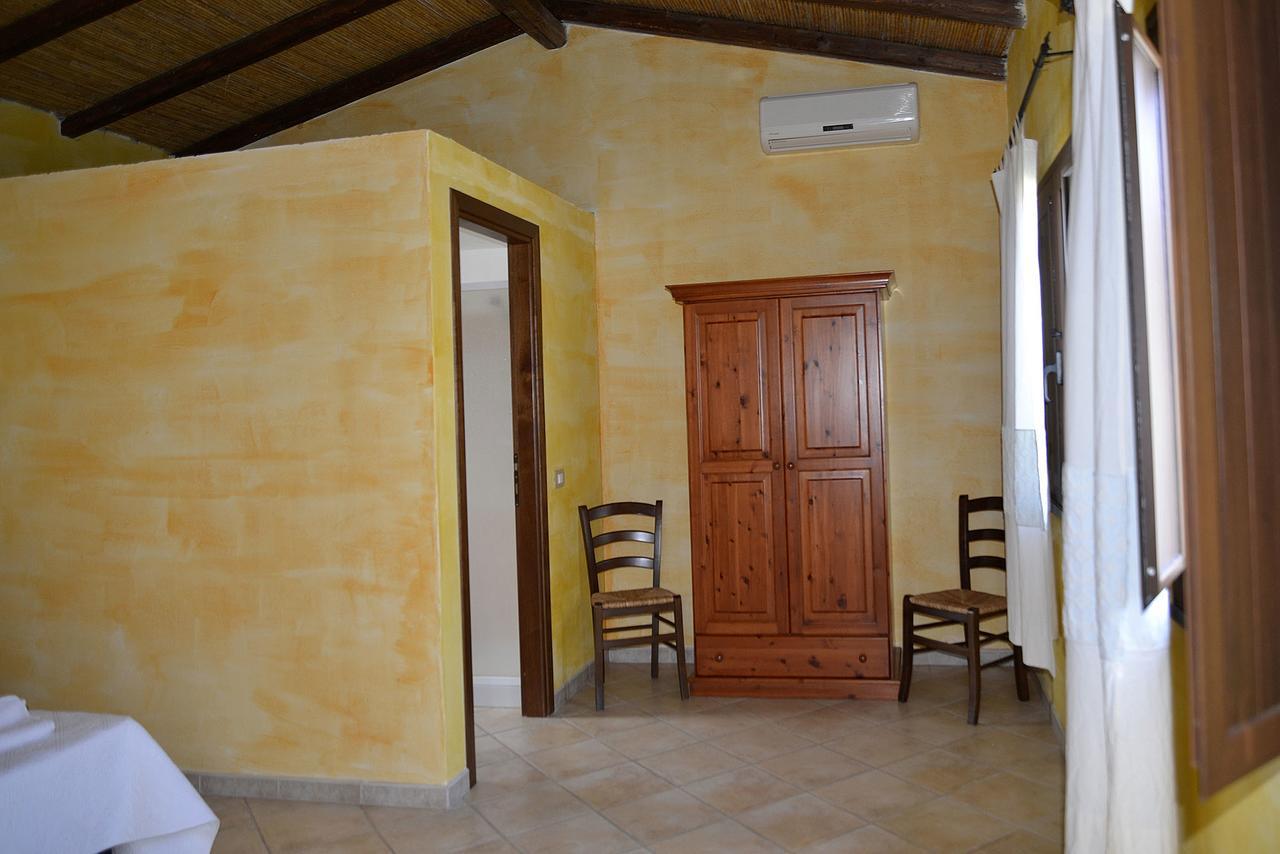 Agriturismo Rubinu Galtelli Exterior photo