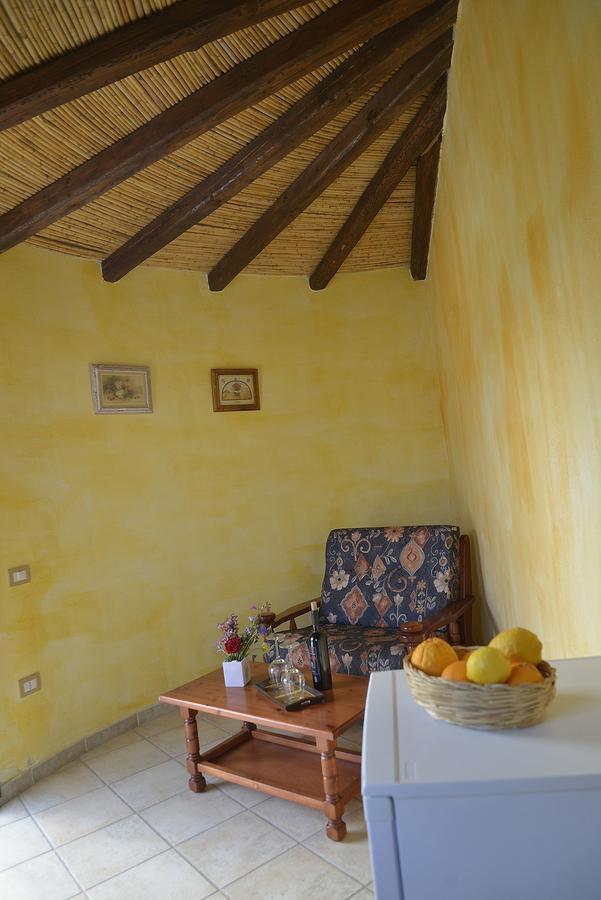 Agriturismo Rubinu Galtelli Exterior photo